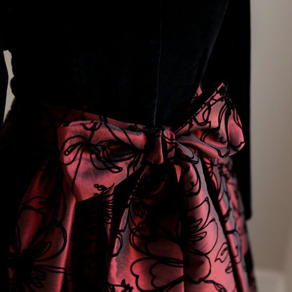 Black Velvet & Burgundy Flocked Taffeta Dress Special Occasion Size 7 - Picture 4 of 6
